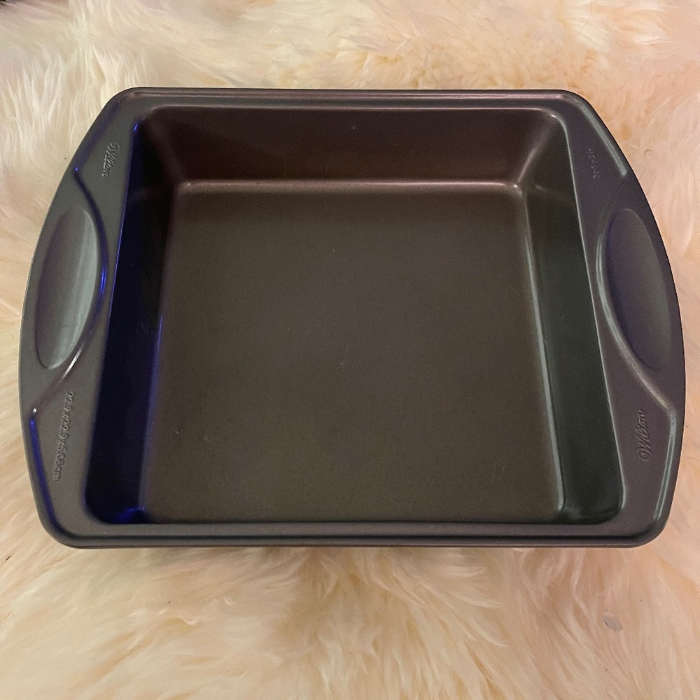 square cake pan